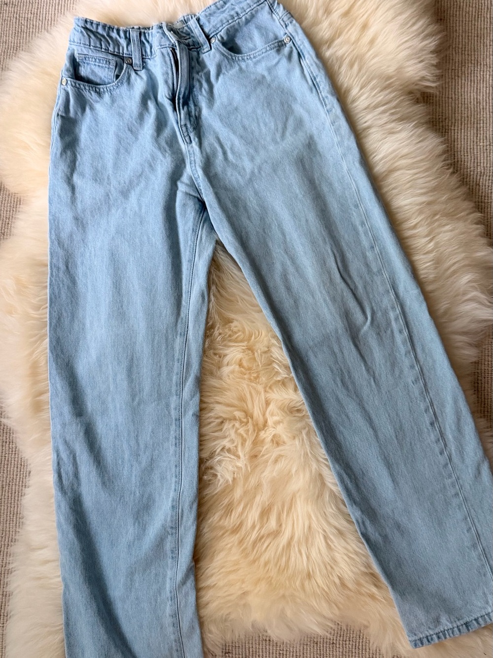 Light Wash Straight Leg Jeans